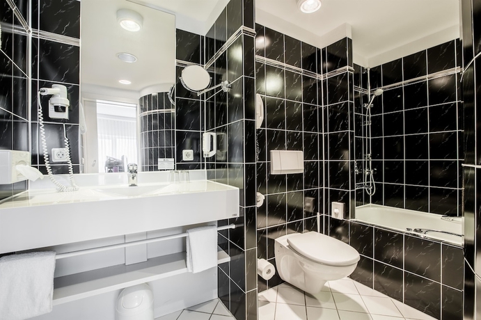 Imagen de la habitación del Hotel Parkhotel Ropeter. Foto 5