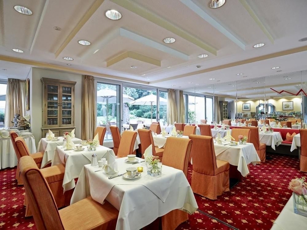 Imagen del bar/restaurante del Hotel Parkhotel Rothof. Foto 2