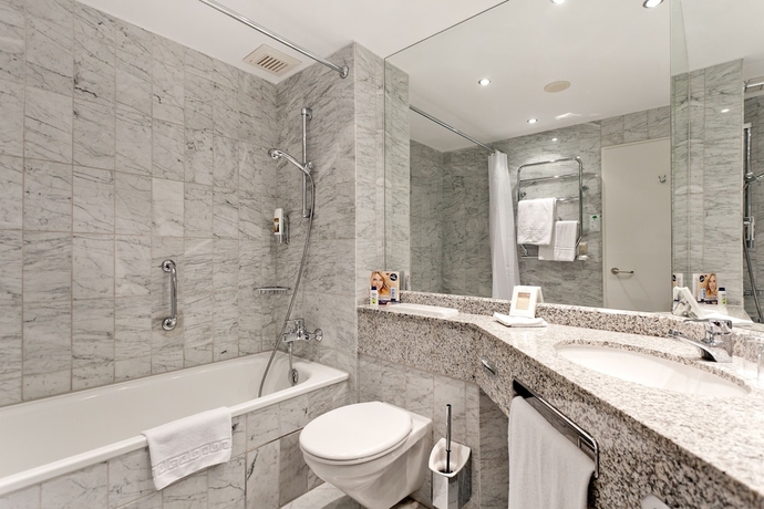 Imagen de la habitación del Hotel Parkhotel R&uuml;gen. Foto 9