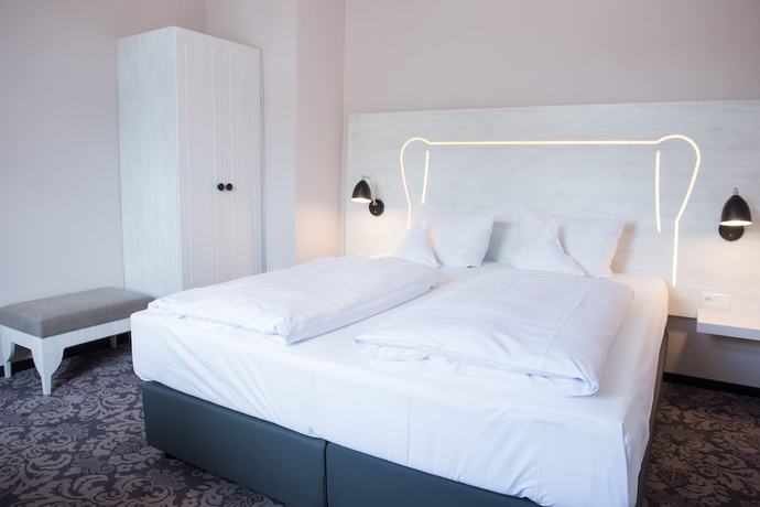 Imagen de la habitación del Hotel Parkhotel Schillerhain. Foto 7