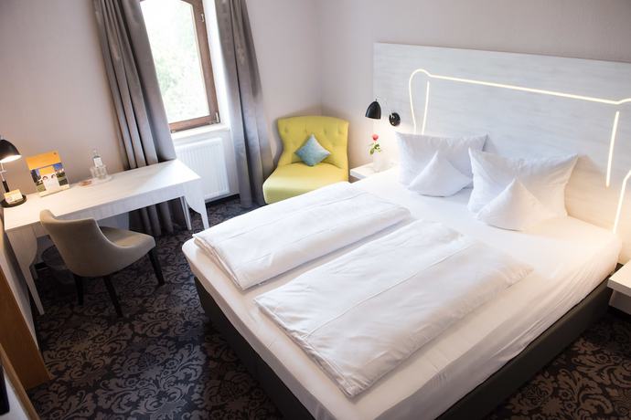 Imagen de la habitación del Hotel Parkhotel Schillerhain. Foto 11
