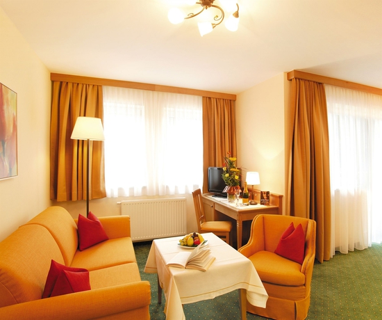 Imagen de los interiores del Hotel Parkhotel, Seefeld in Tirol. Foto 14