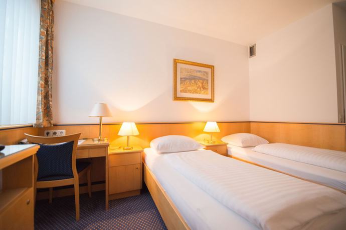 Imagen de la habitación del Hotel Parkhotel Styria. Foto 3