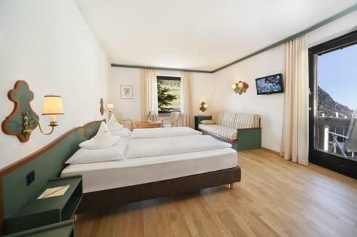 Imagen de la habitación del Hotel Parkhotel Tirolerhof. Foto 5