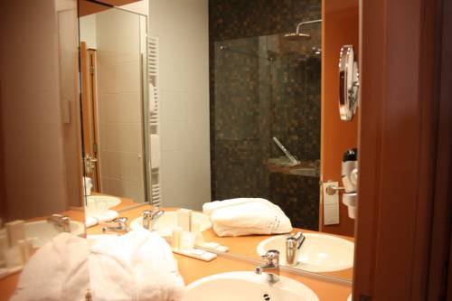 Imagen de la habitación del Hotel Parkhotel Tjaarda. Foto 6