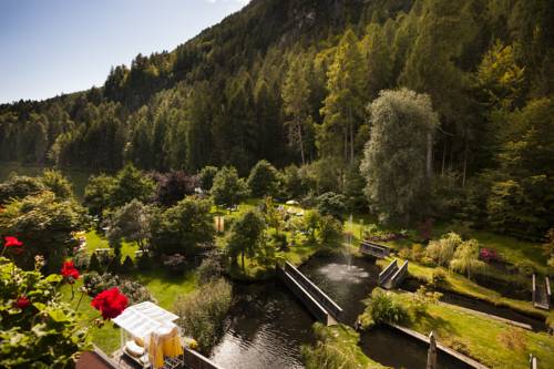Imagen de la habitación del Hotel Parkhotel Tristachersee. Foto 3