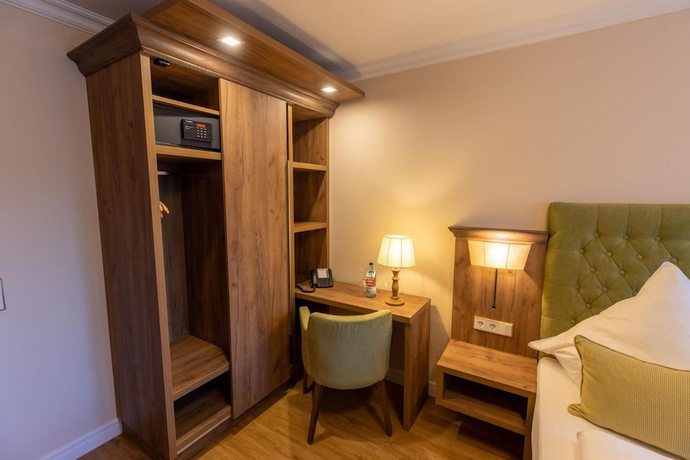 Imagen de la habitación del Hotel Parkhotel, Unterurbach. Foto 12