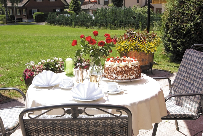 Imagen de los exteriores del Hotel Parkhotel Waldeck. Foto 14