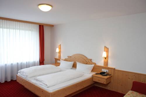 Imagen de la habitación del Hotel Parkhotel Waldlust. Foto 7