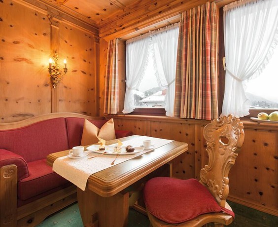 Imagen de la habitación del Hotel Parkhotel Wallgau. Foto 20