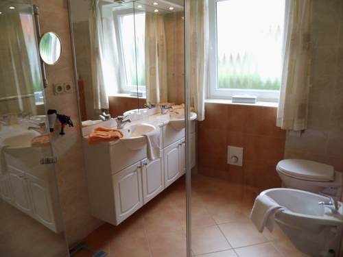 Imagen de la habitación del Hotel Parkhotel Weber-m&uuml;ller. Foto 7