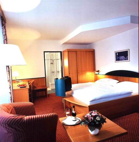 Imagen de la habitación del Hotel Parkhotel Zur Klause. Foto 9
