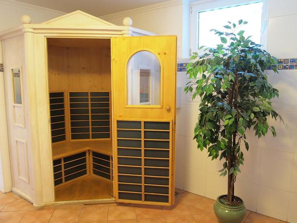 Imagen de la piscina del Hotel Parkhotel zum Stern. Foto 20