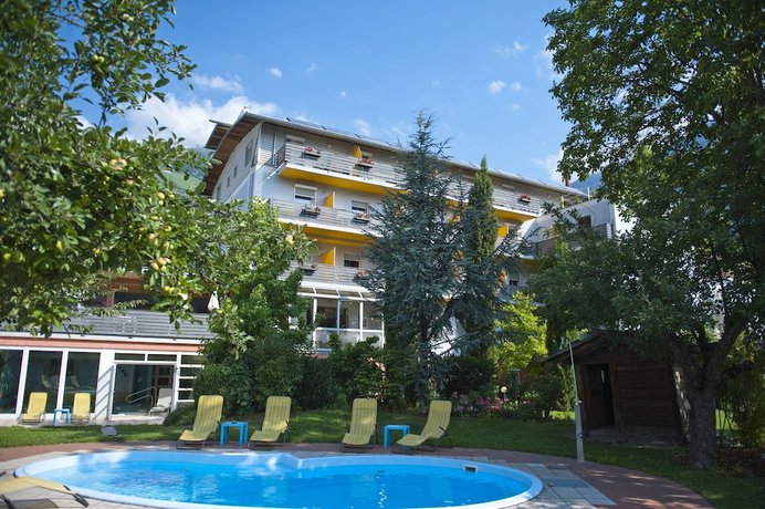 Imagen de la piscina del Hotel Parkhotel zur Linde. Foto 16