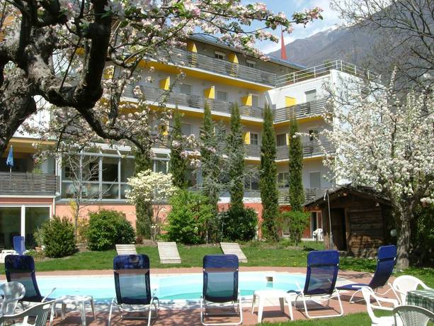 Imagen de la piscina del Hotel Parkhotel zur Linde. Foto 19