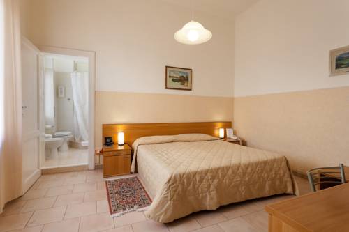 Imagen de la habitación del Hotel Parking Giardino. Foto 10