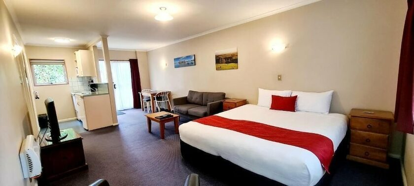 Imagen de la habitación del Hotel Parklands Motor Lodge. Foto 30