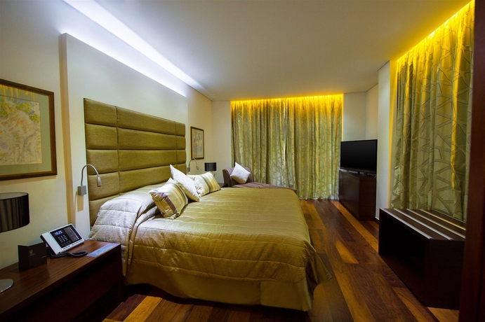 Imagen de la habitación del Hotel Parklane, A Luxury Collection Resort and Spa, Limassol. Foto 6