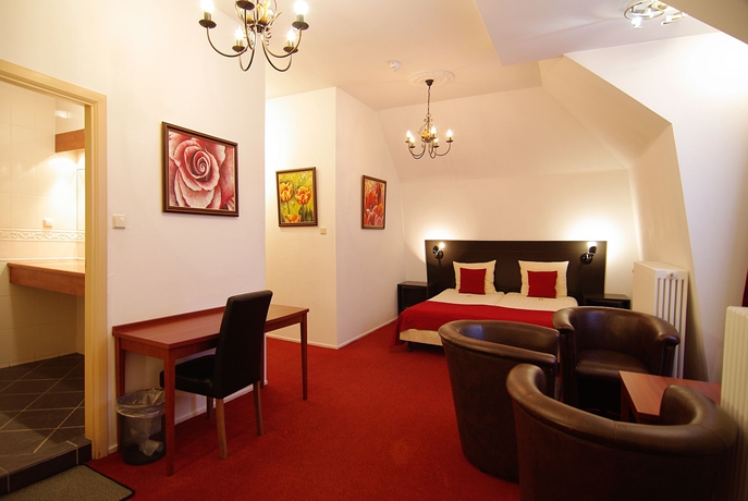 Imagen de la habitación del Hotel Parklane, Ámsterdam. Foto 2