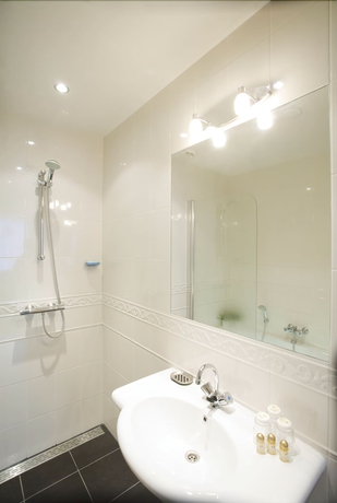 Imagen de la habitación del Hotel Parklane, Ámsterdam. Foto 15