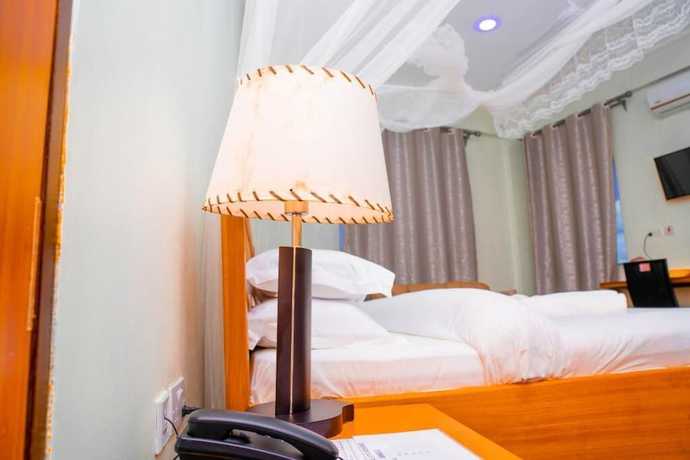 Imagen de la habitación del Hotel Parklane hotel. Foto 14