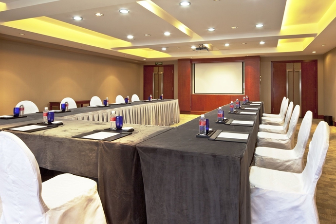 Imagen de los interiores del Hotel Parkline Century Park Shanghai. Foto 7