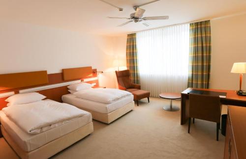 Imagen de la habitación del Hotel Parklon. Foto 8