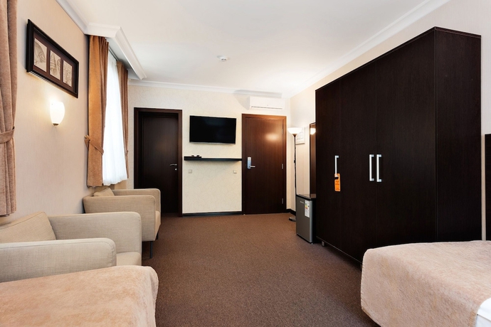 Imagen de la habitación del Hotel Parkoff. Foto 2