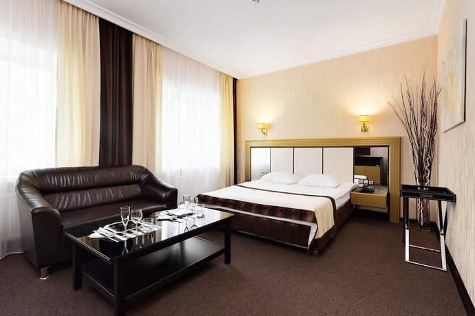 Imagen de la habitación del Hotel Parkoff. Foto 3