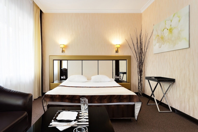 Imagen de la habitación del Hotel Parkoff. Foto 4