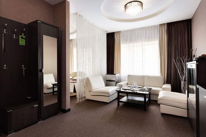 Imagen de la habitación del Hotel Parkoff. Foto 7