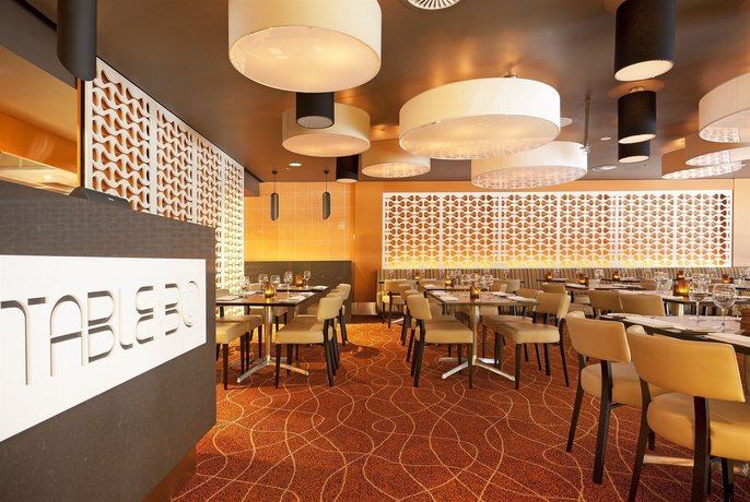 Imagen del bar/restaurante del Hotel Parkroyal Parramatta. Foto 3