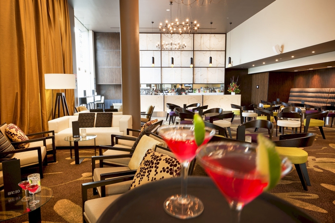 Imagen del bar/restaurante del Hotel Parkroyal Parramatta. Foto 4