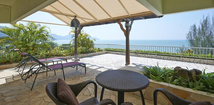 Imagen de los exteriores del Hotel Parkroyal Penang Resort. Foto 13