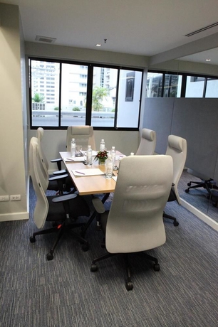 Imagen de los interiores del Hotel Parkroyal Suites Bangkok. Foto 13