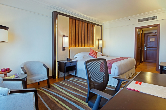 Imagen de la habitación del Hotel Parkroyal Yangon. Foto 13