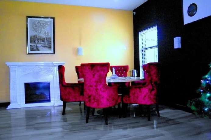 Imagen de la habitación del Hotel Parks. Foto 5