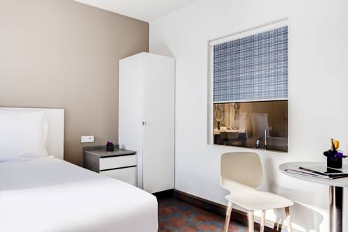 Imagen de la habitación del Hotel Parksaône. Foto 15