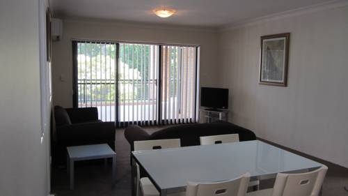 Imagen general del Hotel Parkside Apartments at Thomas St. Foto 6