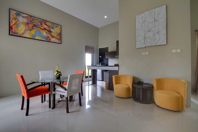 Imagen de la habitación del Hotel Parkside Denbukit Residence and Suite Jimbaran. Foto 14
