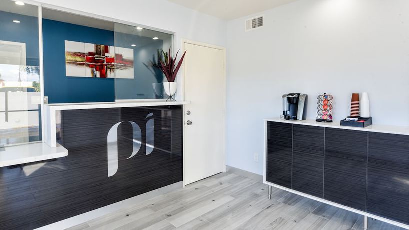 Imagen de los interiores del Hotel Parkside Inn Anaheim. Foto 18