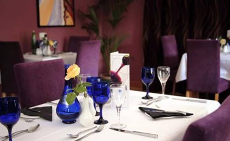 Imagen del bar/restaurante del Hotel Parkside International. Foto 4