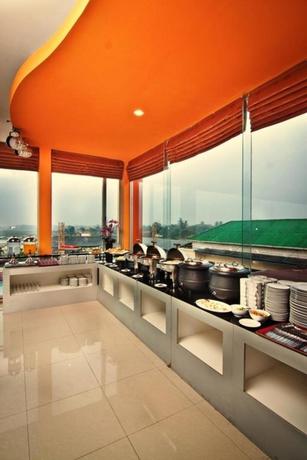 Imagen del bar/restaurante del Hotel Parkside Mandarin Pekalongan. Foto 6