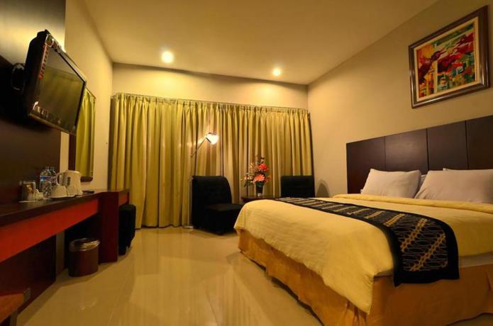 Imagen de la habitación del Hotel Parkside Mandarin Pekalongan. Foto 8