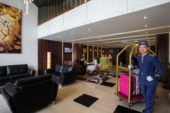 Imagen de los interiores del Hotel Parkside Sunline. Foto 17