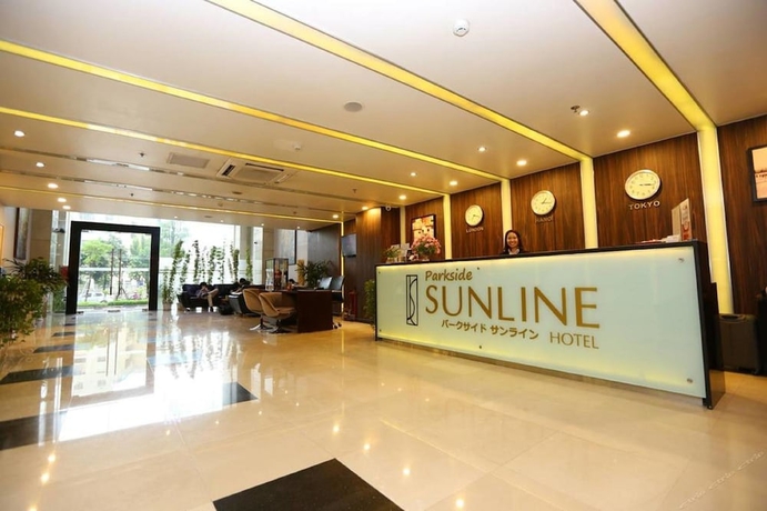 Imagen de los interiores del Hotel Parkside Sunline. Foto 18