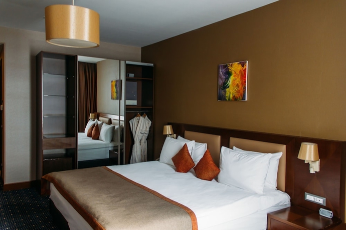 Imagen de la habitación del Hotel Parkside and Apartments. Foto 11