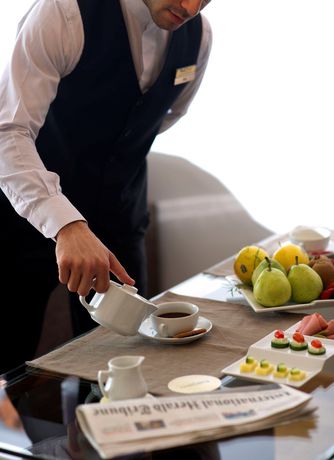 Imagen de los interiores del Hotel Parktower Suites. Foto 11