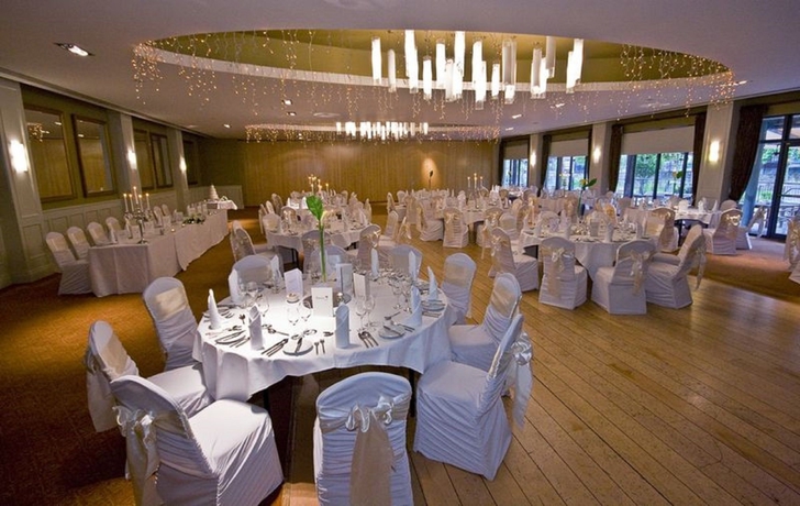 Imagen de los interiores del Hotel Parkview. Foto 12