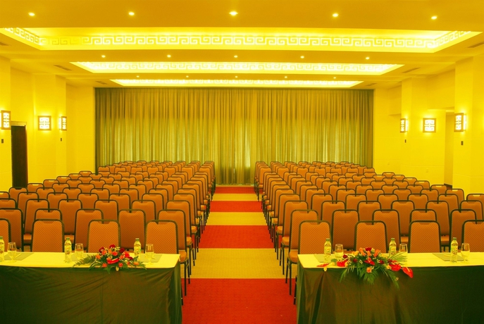 Imagen de los interiores del Hotel Parkview. Foto 8